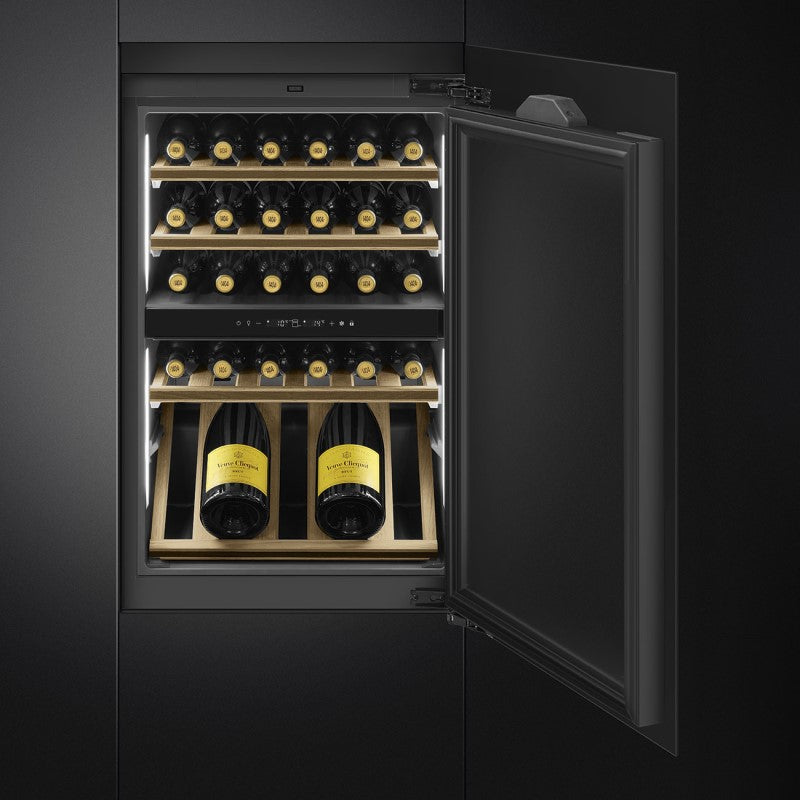 Smeg 40 Bottle Built-In Wine Cooler - Black (Universale)