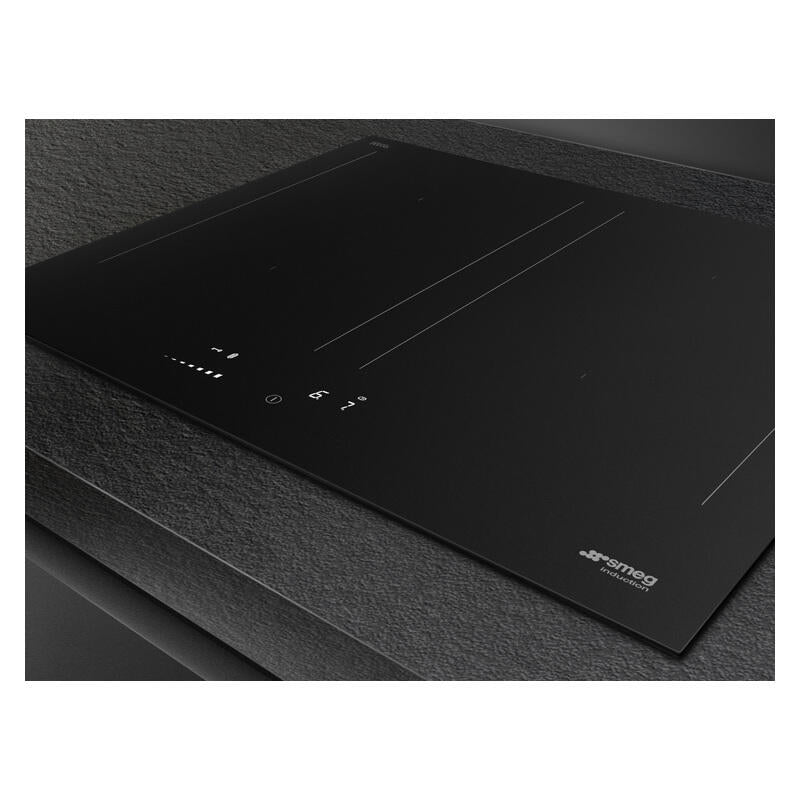 Smeg 60cm Classic Induction Cooktop with Autovent 2.0 - Matte Black