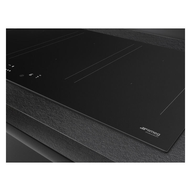 Smeg 90cm Classic Induction Cooktop with Autovent 2.0 - Matte Black
