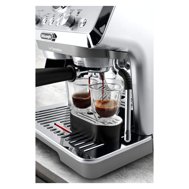 DeLonghi La Specialista Arte Evo Manual Coffee Machine with Cold Brew - Stainless Steel