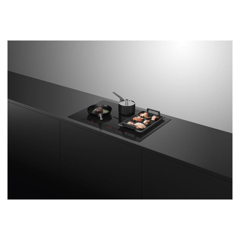 Fisher & Paykel 80cm 4 Zone Induction Cooktop: Smart Zone (Series 7) - Black