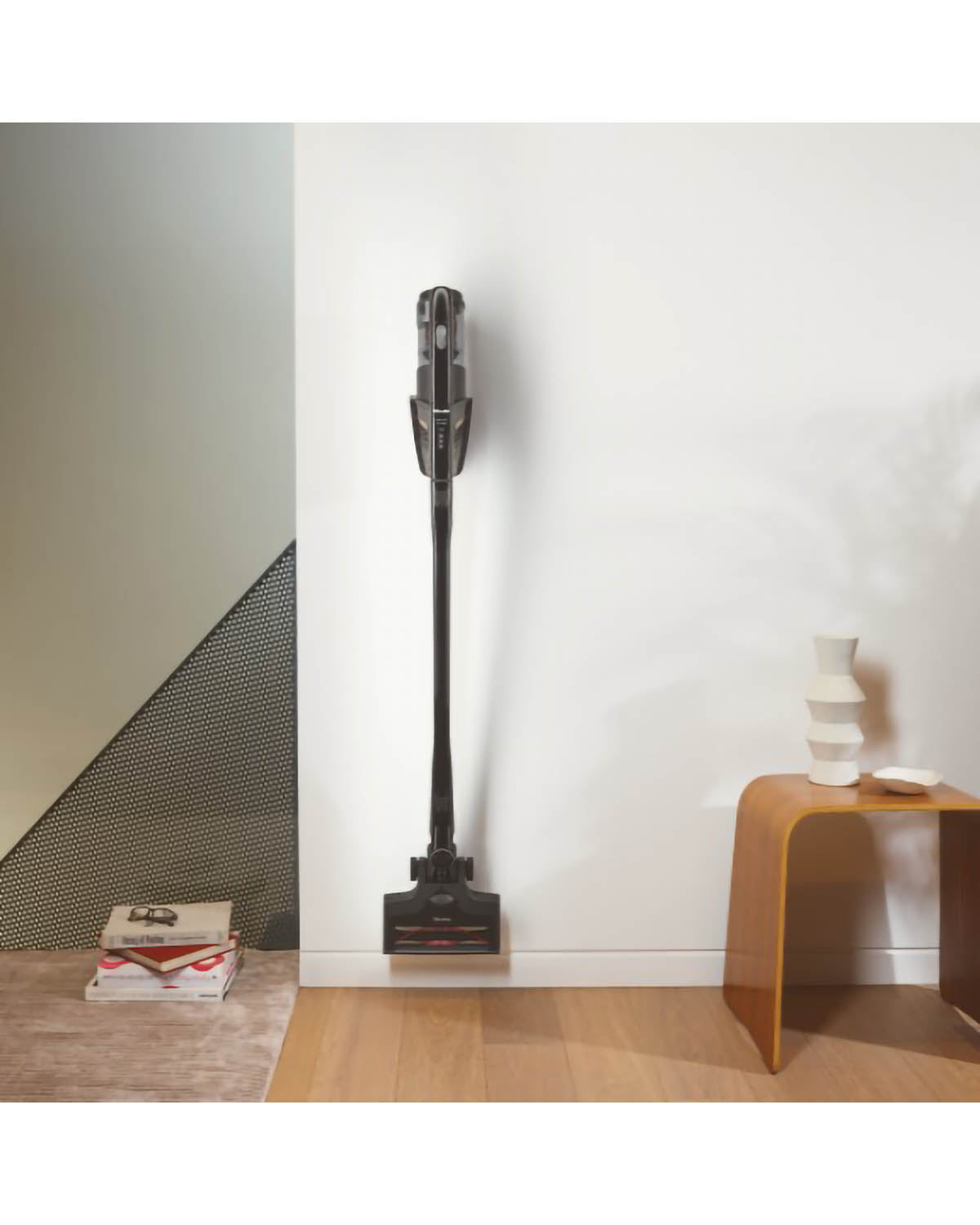 Miele Triflex HX2 Cat & Dog Handstick Vacuum - Obsidian Black