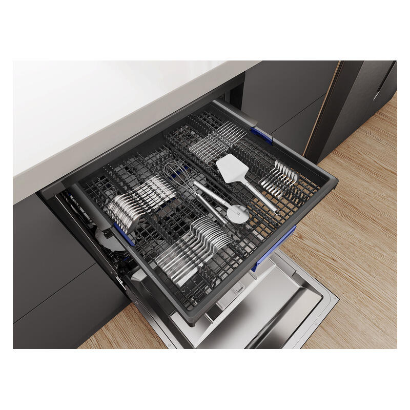 Westinghouse 15 Place Setting Freestanding Dishwasher - Dark Stainless Steel